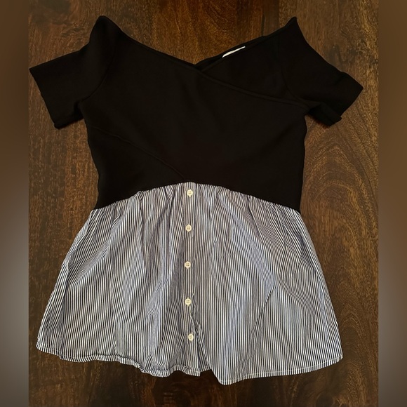 Nicole Miller New York off the shoulder ribbed blouse - Picture 3 of 11